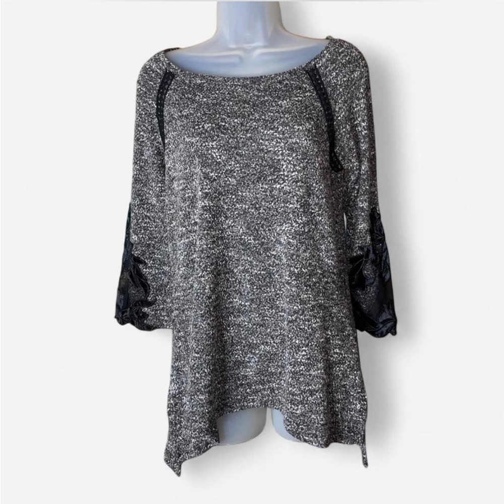 Maurices 3/4 Length Velvet Sleeve Knit Sweater M